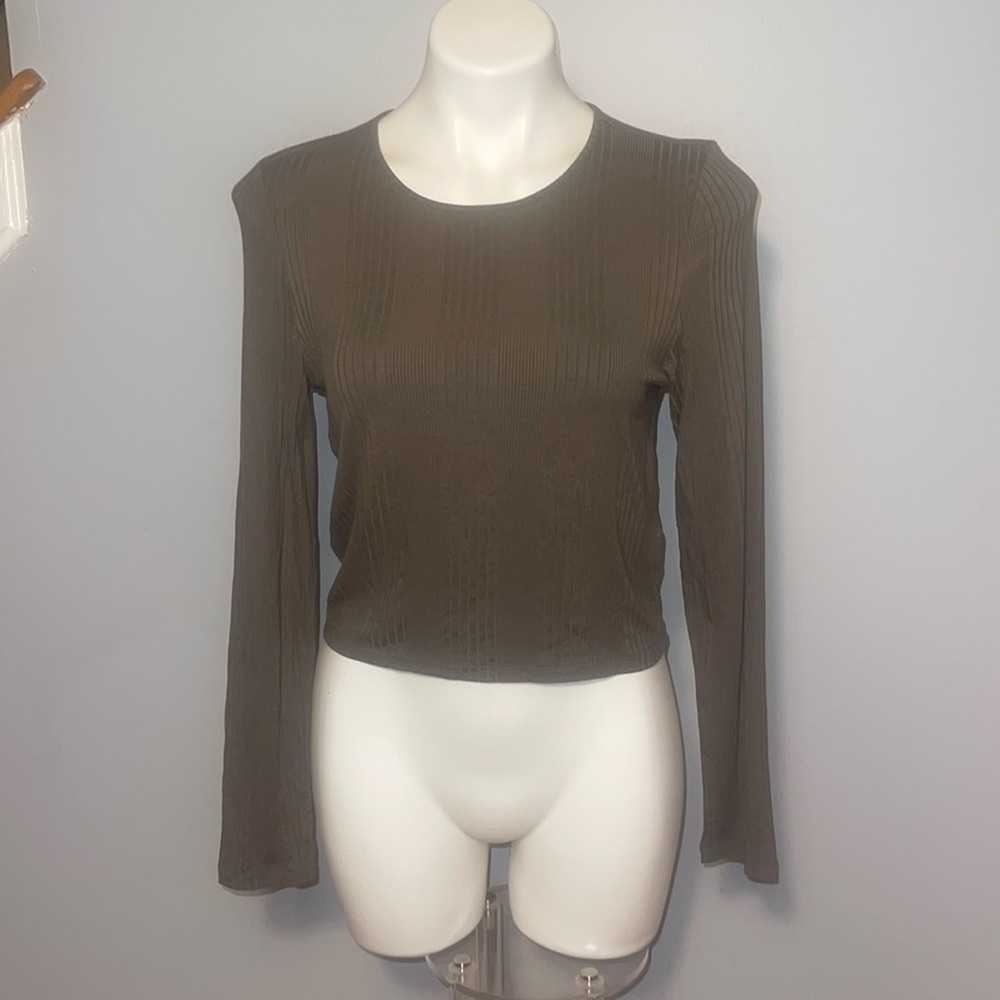 Tommy Jeans Amherst Knit ladies long sleeve ribbed crop top with open back. NWT - Picture 2 of 9
